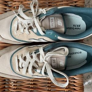 New Balance 997H Beige and Teal Sneakers